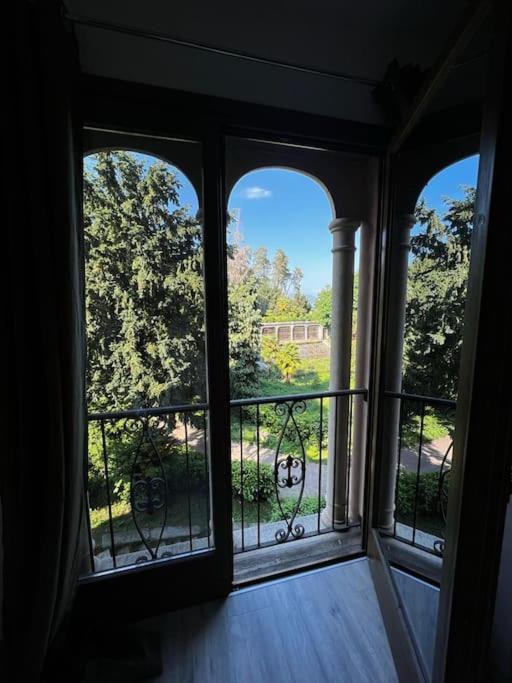 Appartamento In Villa Storica Oleggio Castello Exteriér fotografie